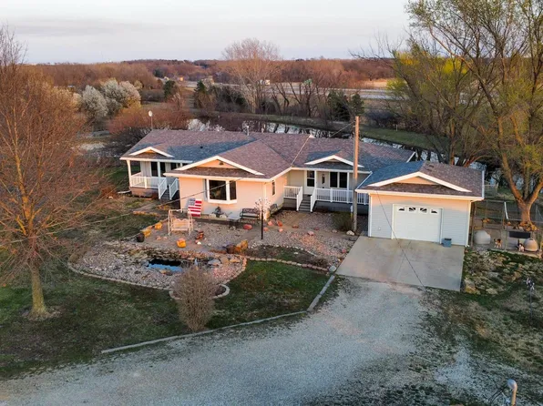 1667 Road 175, Emporia, KS 66801