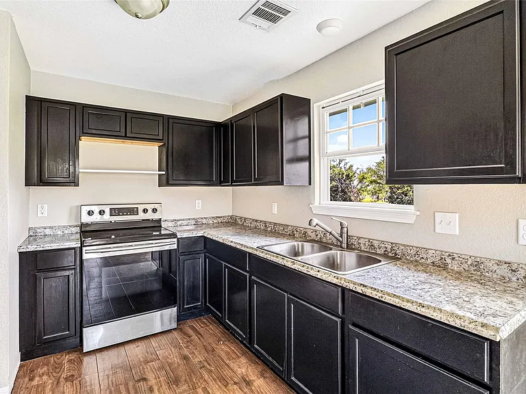 2500 Center Point Rd — Photo 10
