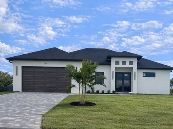 128 Kismet Pkwy W, Cape Coral, FL 33993