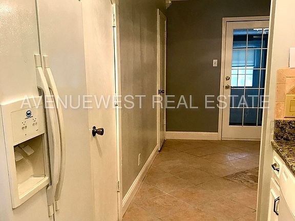 5th image of 15917 Archwood Ln #1029