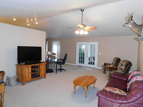 2nd image of 14032 Fairfield Pkwy