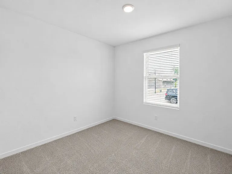 7709 Reese St — Photo 9