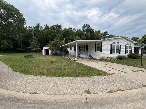 11051 Morningstar Dr, Saginaw, MI 48609