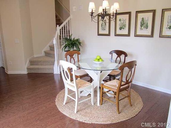 4th image of 4419 Forest Gate Ln #18