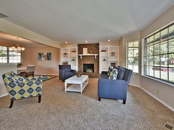 5th image of 5105 NW 19th St