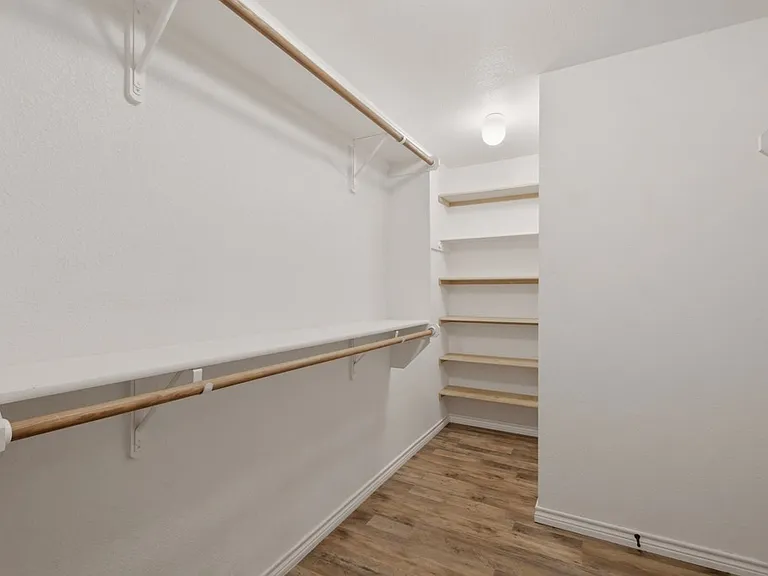 1118 Cedar Creek Rd — Photo 20