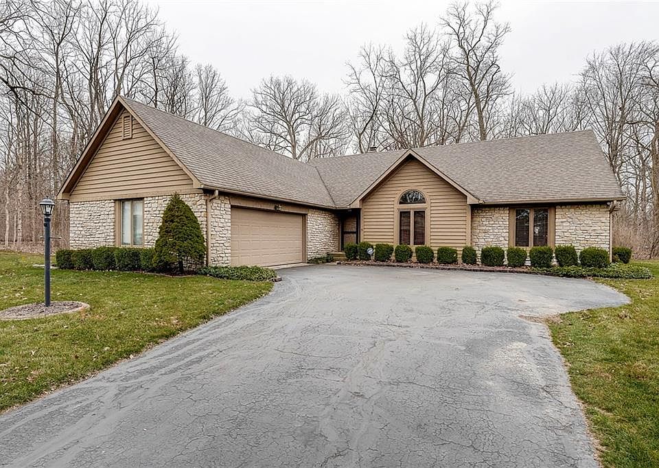 1st image of 9220 Leeward Ct