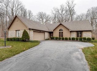 9220 Leeward Ct, Indianapolis, IN
