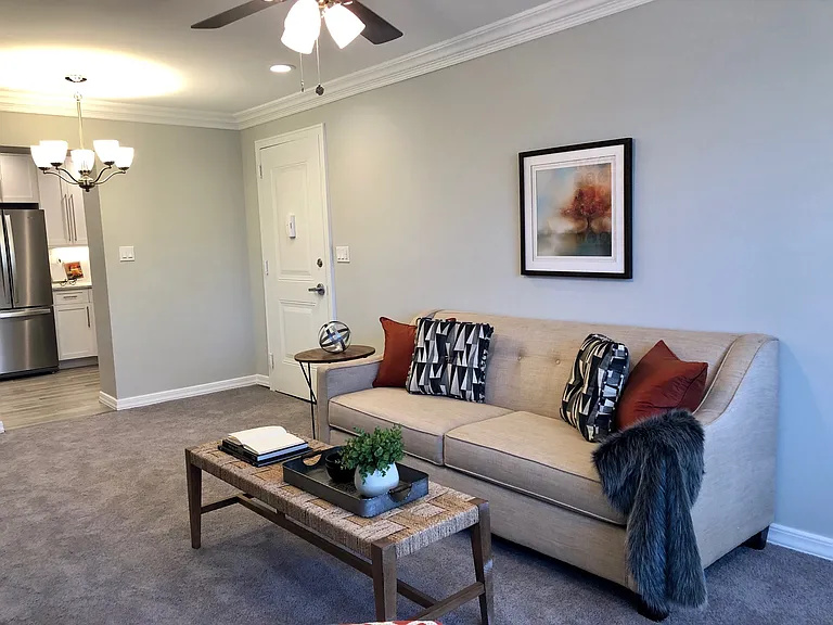 Fairfield Square At East Meadow — Photo 31
