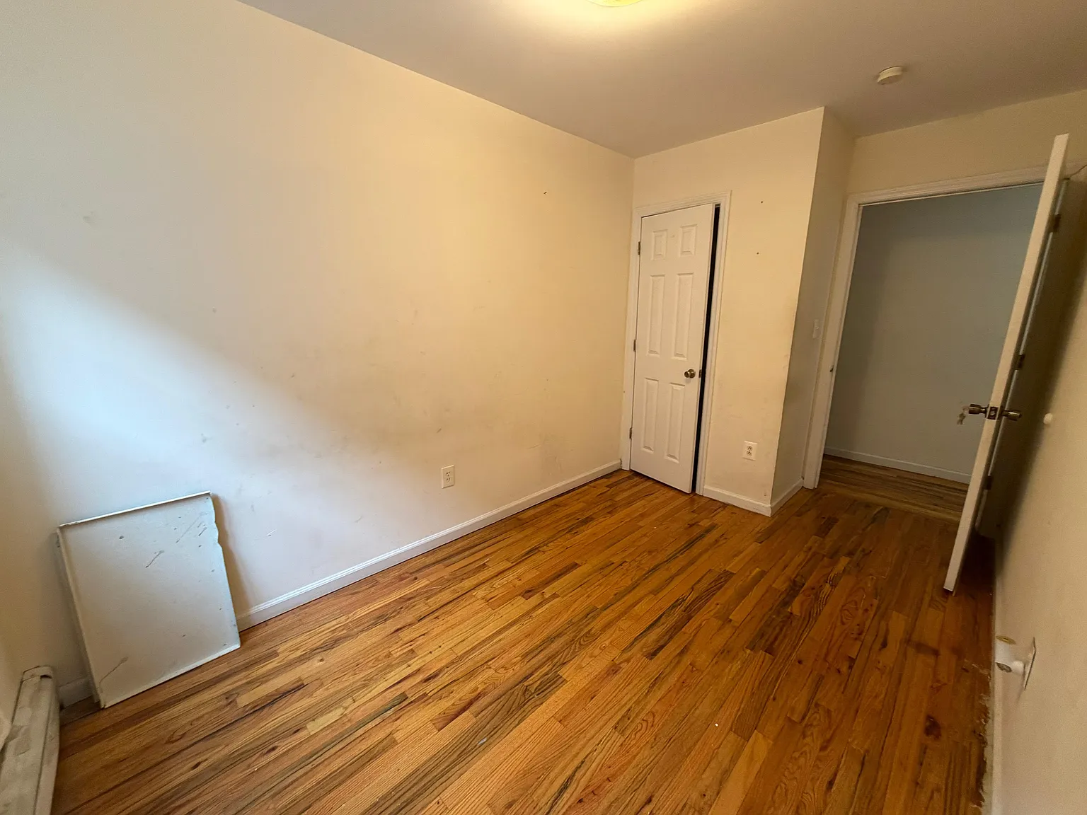 3 bed, 1200 sqft, $1,000 — Photo 4
