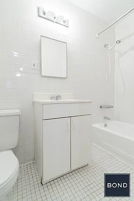 Rented by Bond New York | media 11