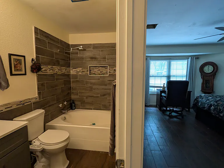 Cypressdale Dr — Photo 14