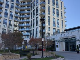 12 Woodstream Blvd