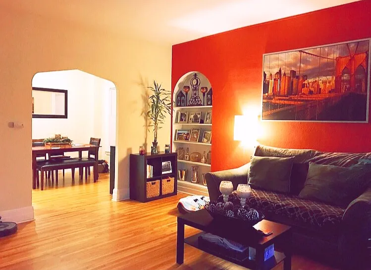 1 bed, 900 sqft, $1,385 — Photo 1