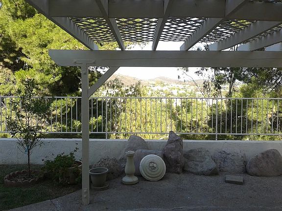 3rd image of 519 Avenida Blanco