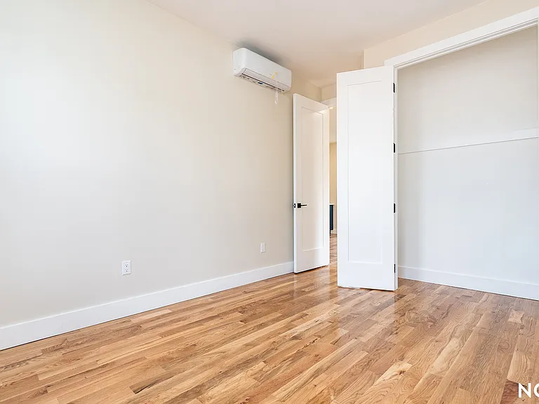 461 78th St #3R — Photo 9