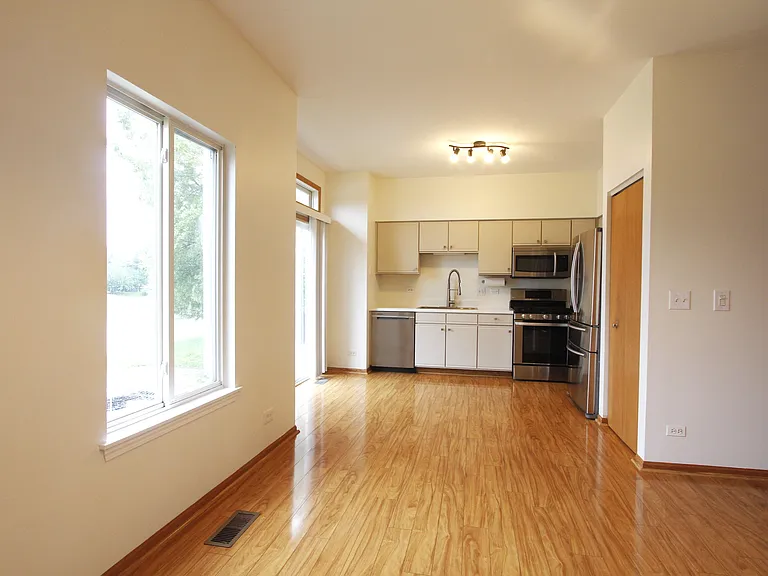 2816 Cedar Glade Dr — Photo 7