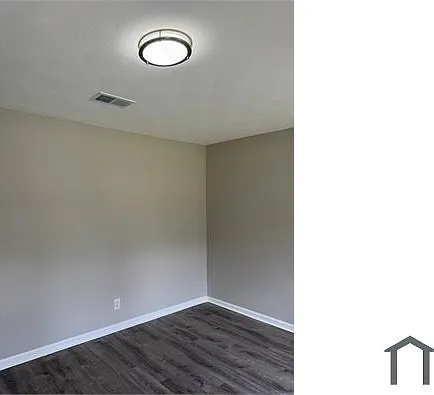 4823 Elkan Ave — Photo 5