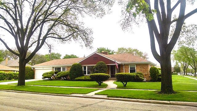 1st image of 7437 Lamon Ave