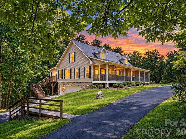 195 Azalea Rd, Mooresville, NC 28115
