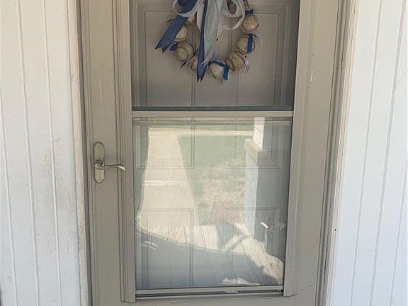 5th image of 3011 Jules St