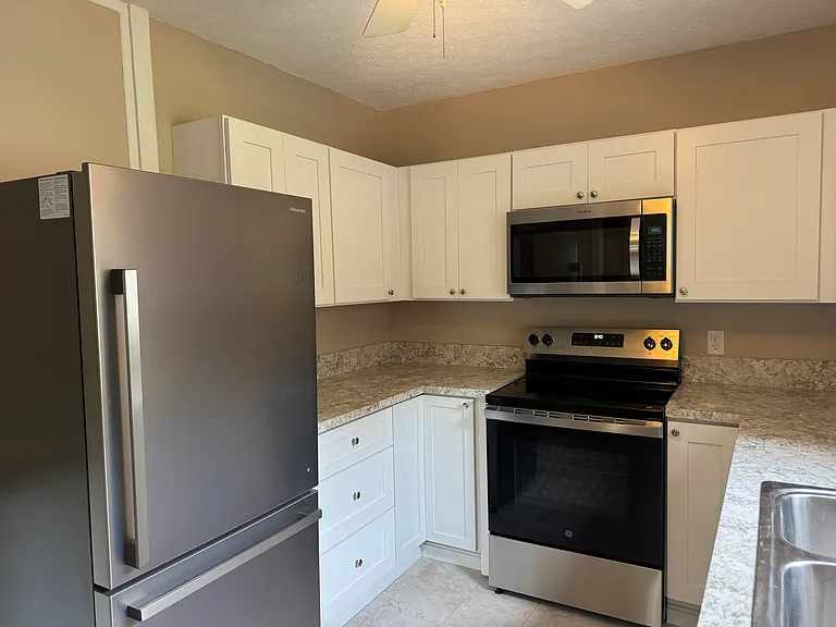 6917 Daisy Ave — Photo 10
