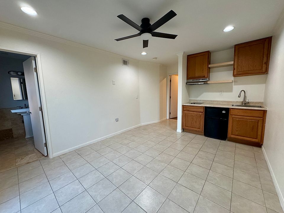 1st image of 6111 Pamela Ln