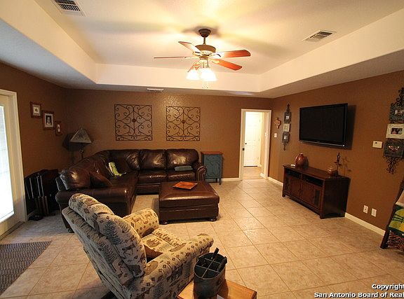 5th image of 350 Marx Ln