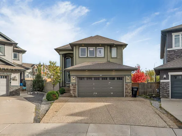 707 40th Ave NW, Edmonton, AB T6T 0T3
