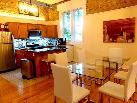 HUGE Chef's Kitchen with Island and 6 Seater Dining Room Table!