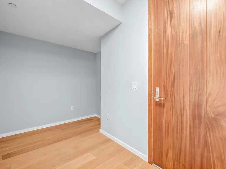 1705 Ocean Ave #210 — Photo 7