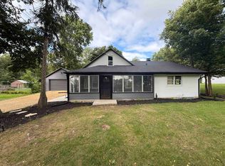 3036 Rice Ave, Rockford, IL 61101