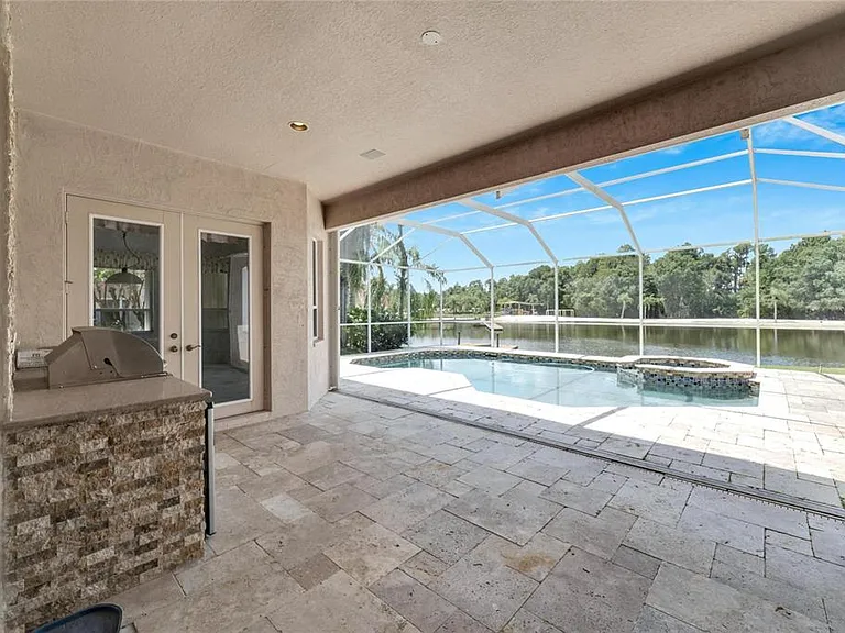 17904 Cachet Isle Dr — Photo 59
