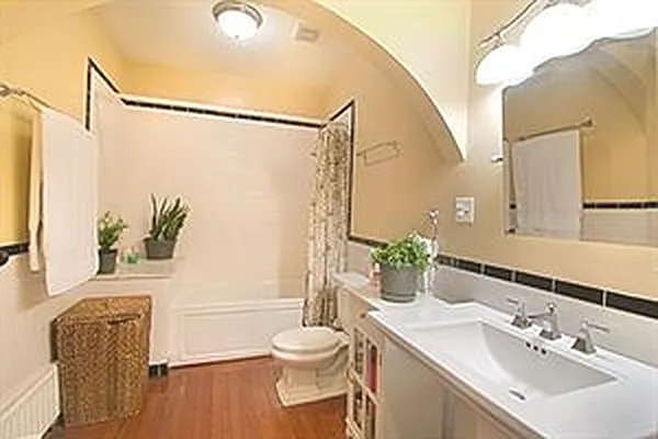 Sold by Douglas Elliman | media 5