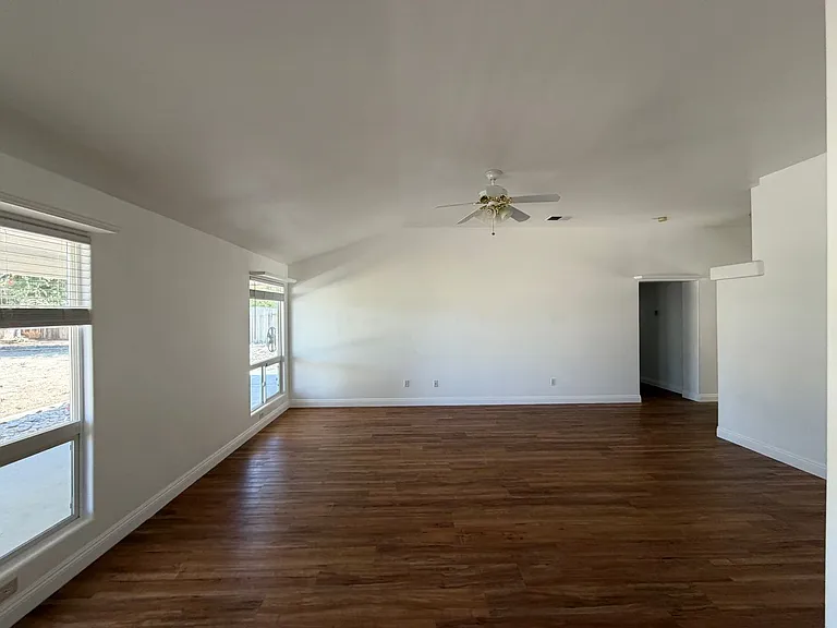 5800 Potenza Ln — Photo 13