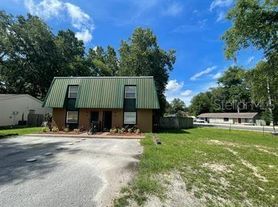 6106 SW 11th Pl, Gainesville, FL