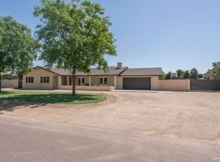 8637 N 94th Ave, Peoria, AZ 85345