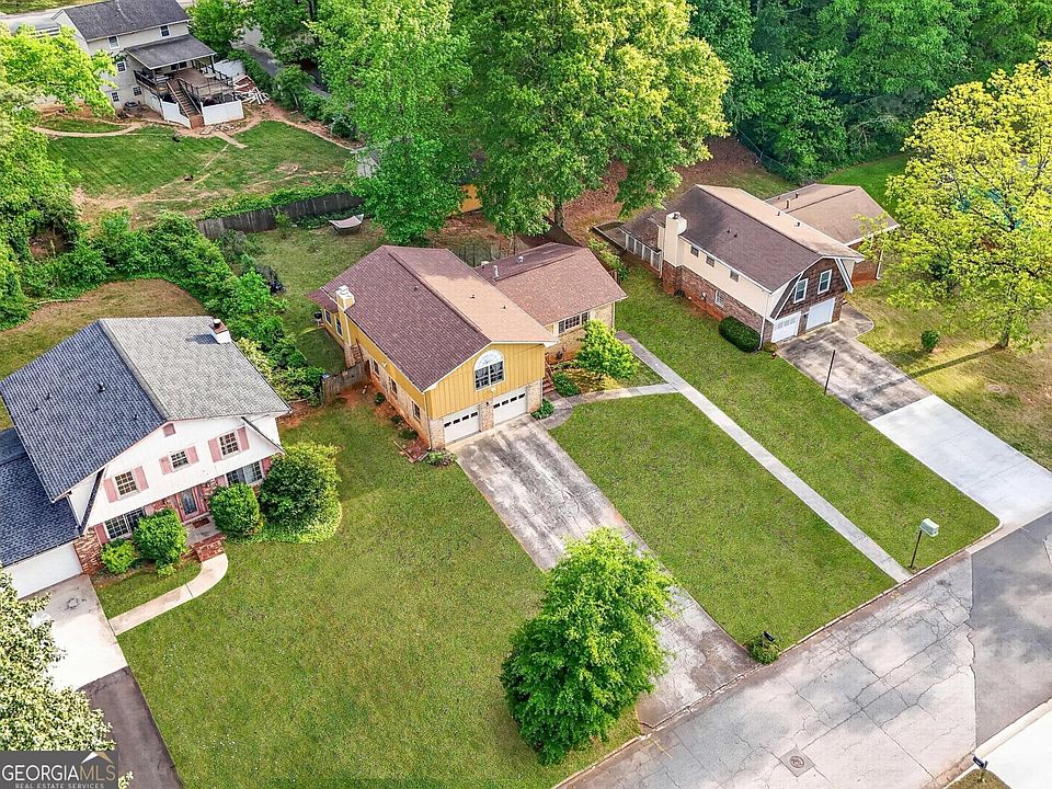 1st image of 4605 Mercer Rd