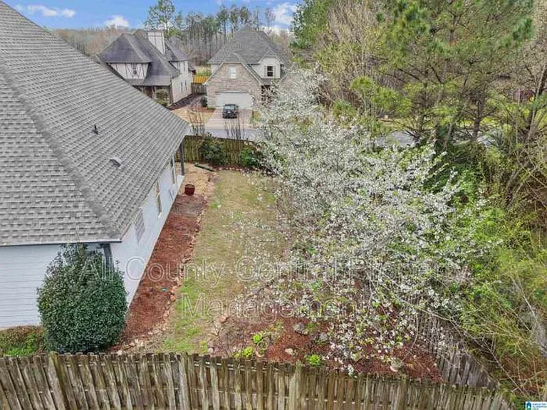 1001 Aronimink Dr — Photo 14
