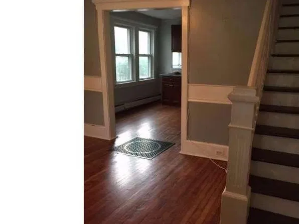 431 N Pennsylvania Ave, Morrisville, PA 19067