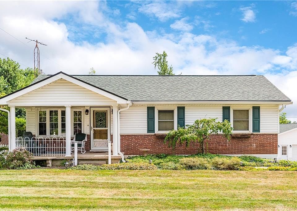 1st image of 3931 Graham Dr