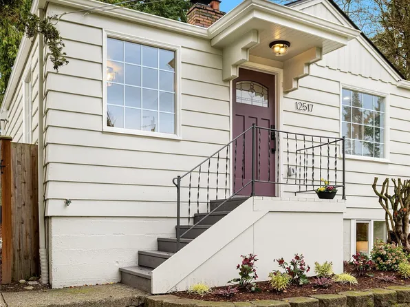 12517 22nd Avenue NE, Seattle, WA 98125