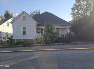 1605 W Mary St, Bristol, VA 24201