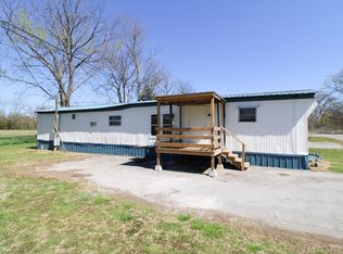 11 Simpson Rd, Fayetteville, TN 37334