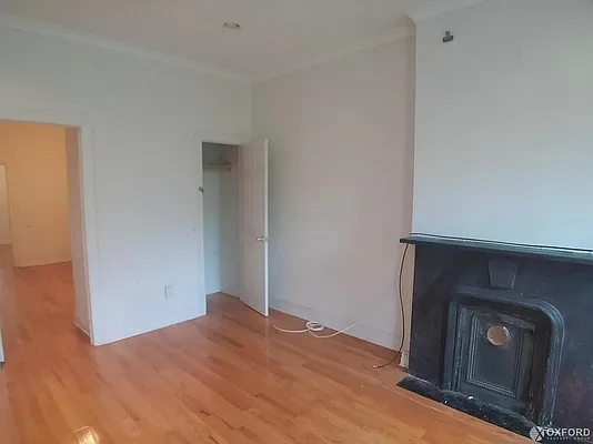 Rented by Pars Venture LLC | media 4