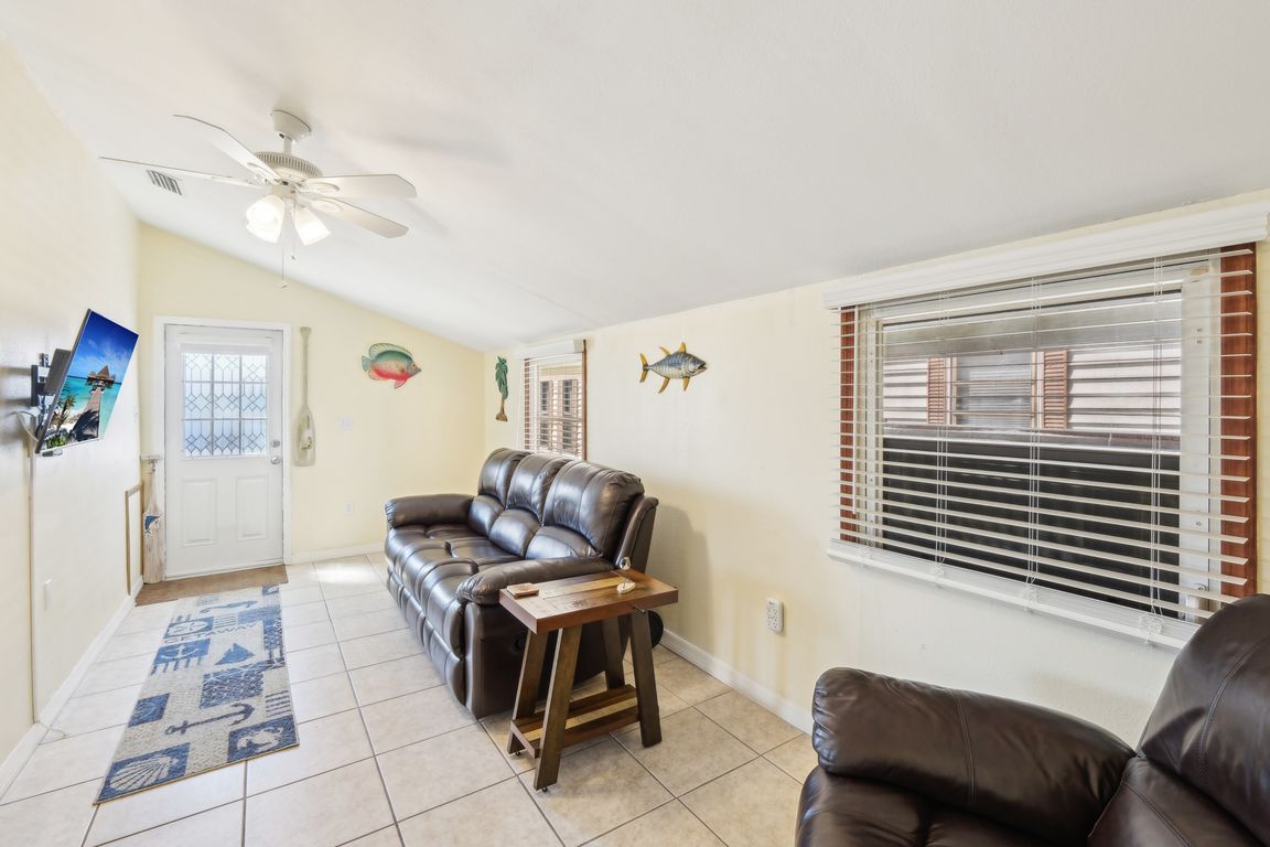 Nettles Blvd-27032025-005