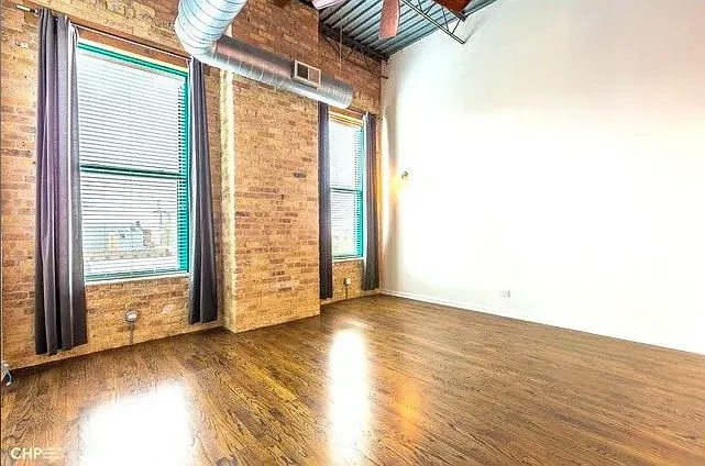 312 N May St #6I — Photo 11