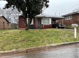 213 N Cherokee St, Florence, AL 35630