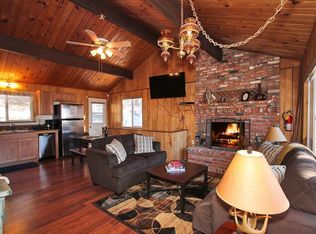 853 Menlo Dr, Big Bear Lake, CA 92315
