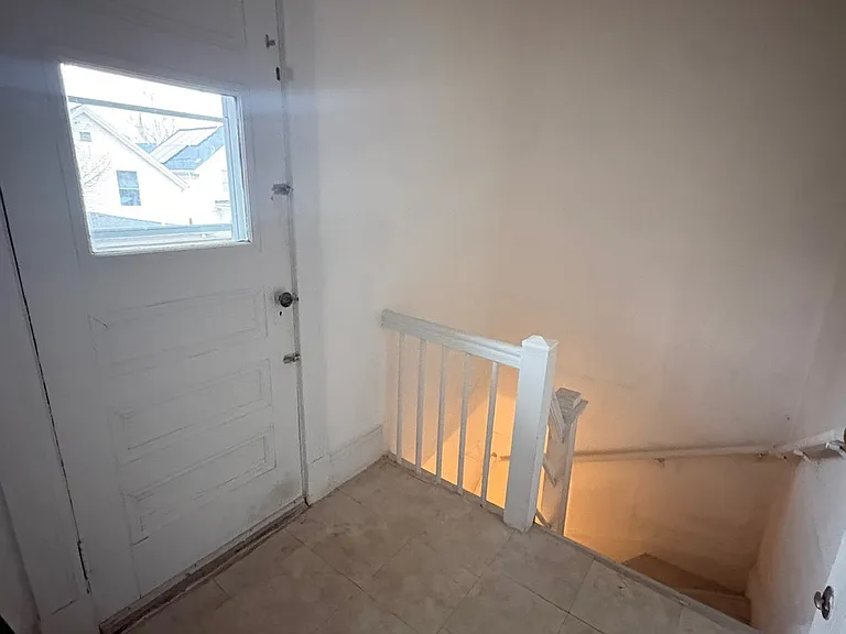 549 Washington Ave #2 — Photo 21